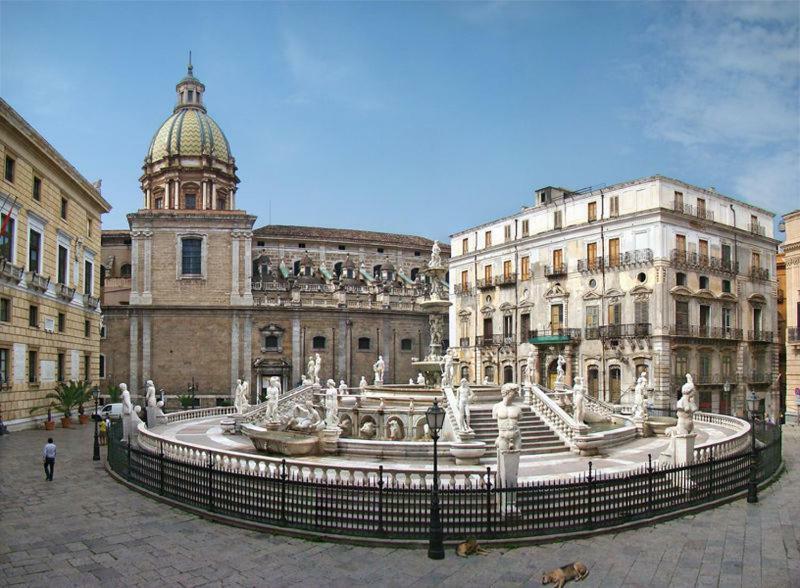 Casa Tea: Nel Cuore Del Centro Storico Palermo Exterior photo